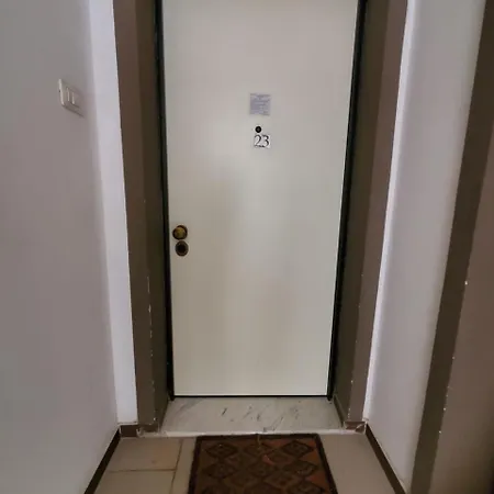 Petriti Apartment Vlore